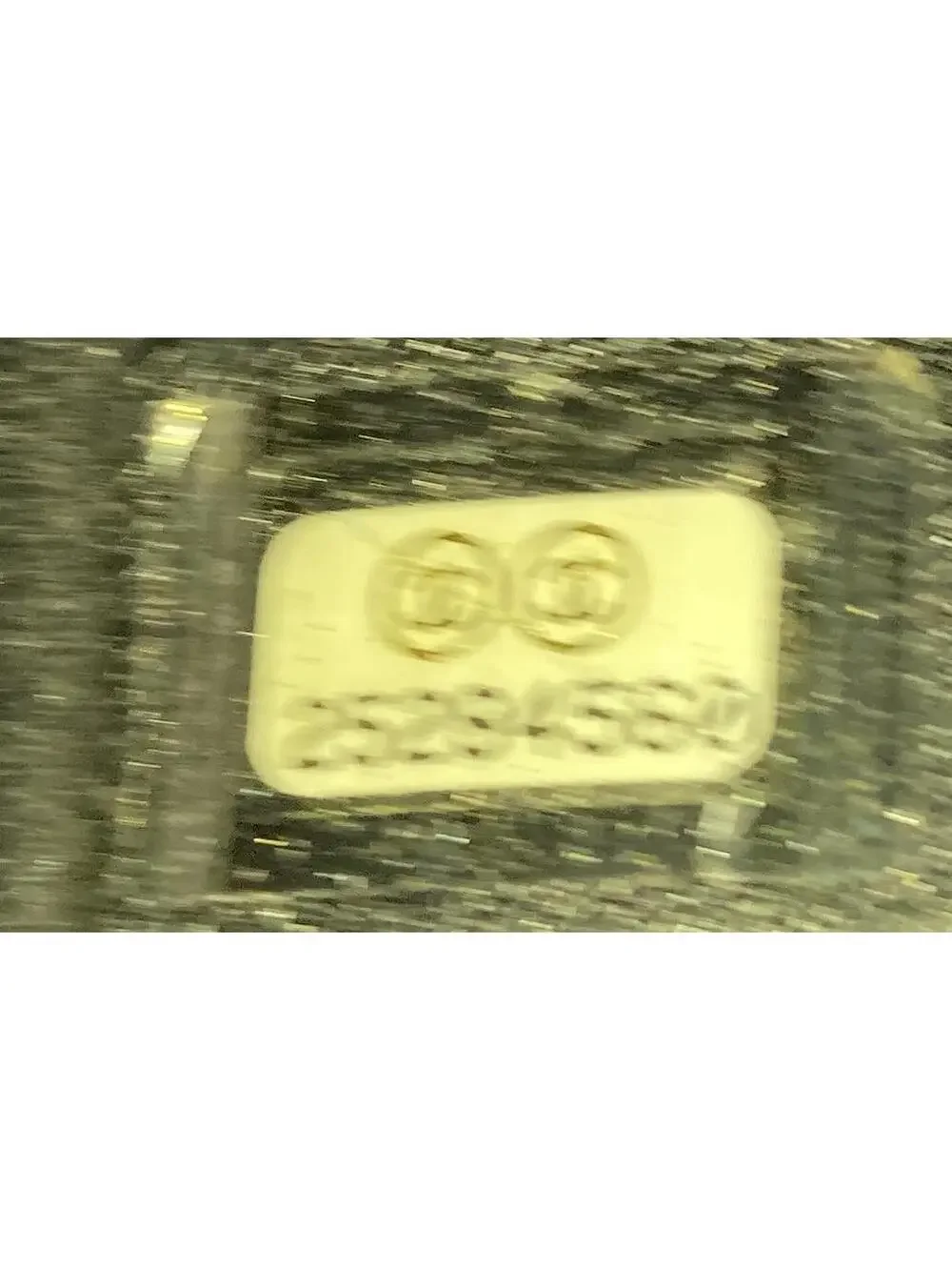 CHANEL elevate your